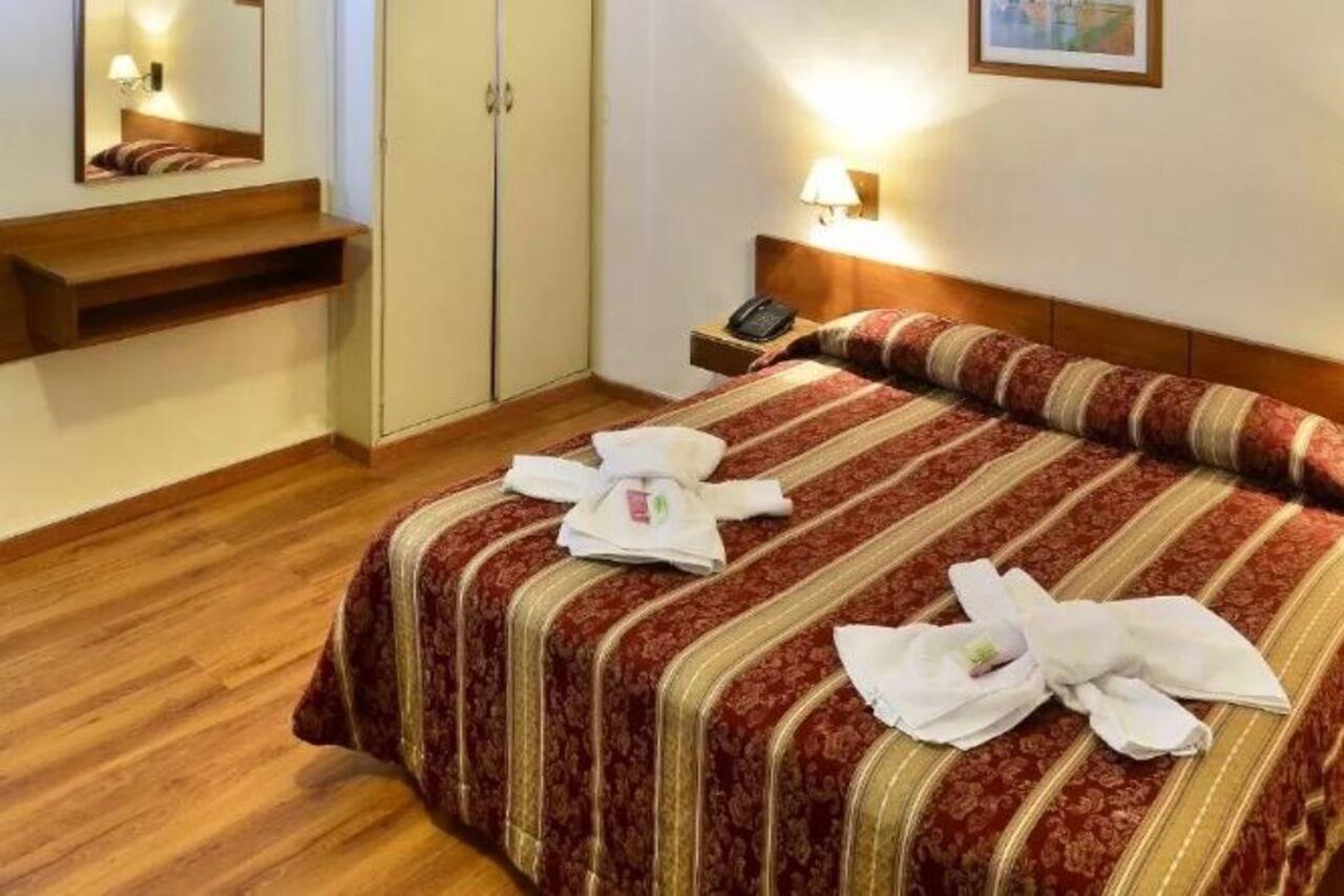 Hotel Hispano Montevideo Esterno foto