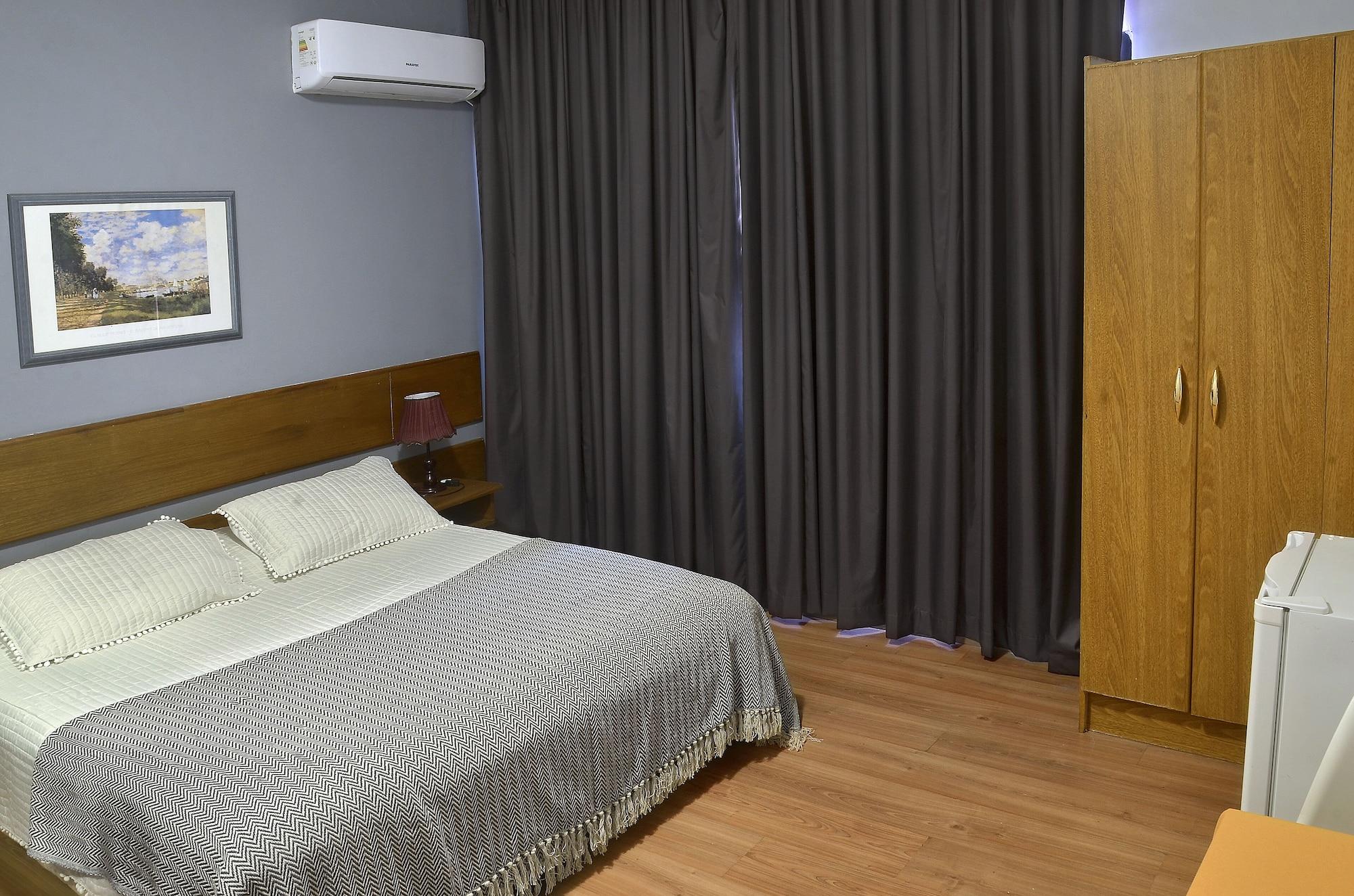 Hotel Hispano Montevideo Esterno foto