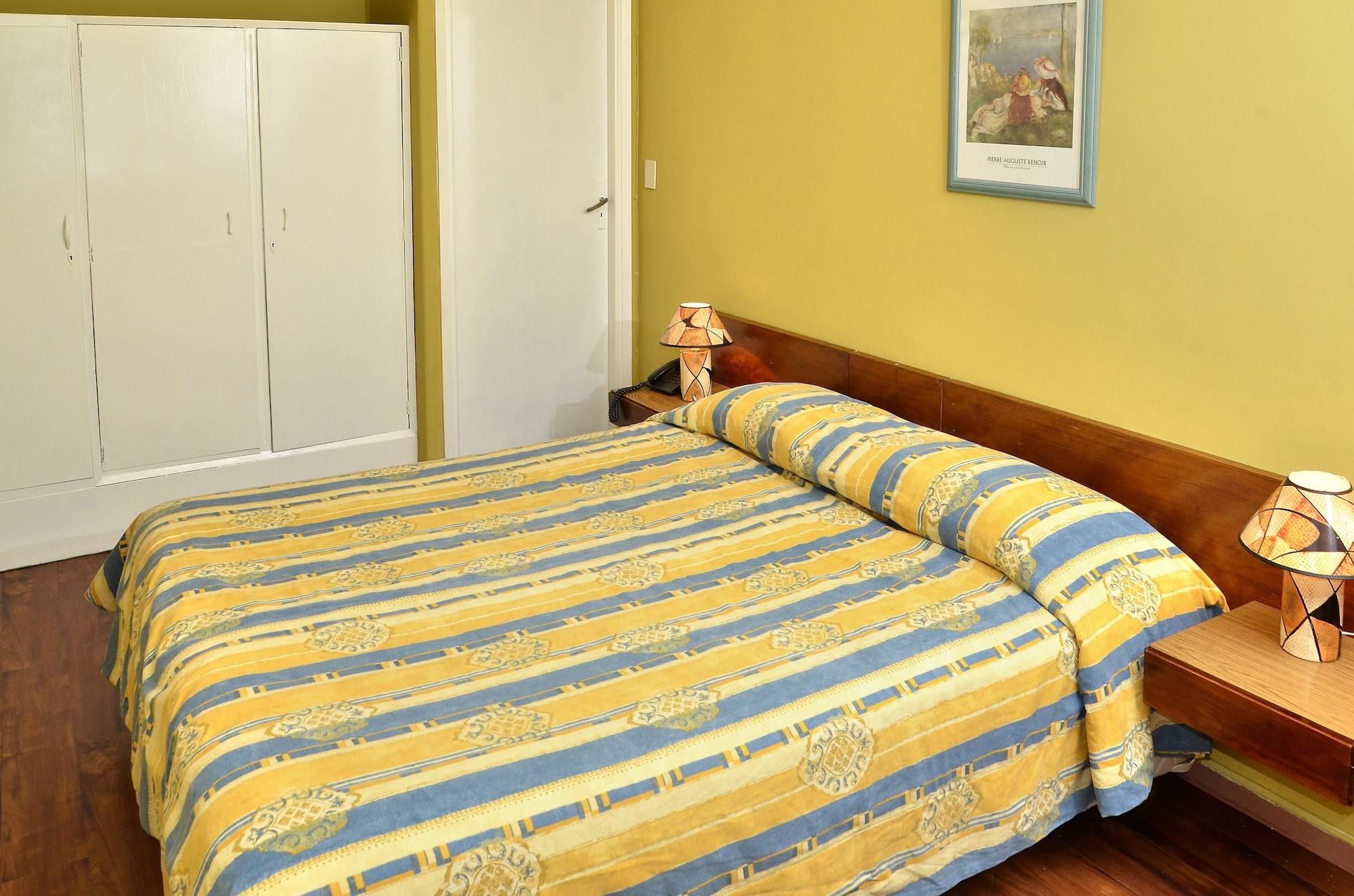 Hotel Hispano Montevideo Esterno foto