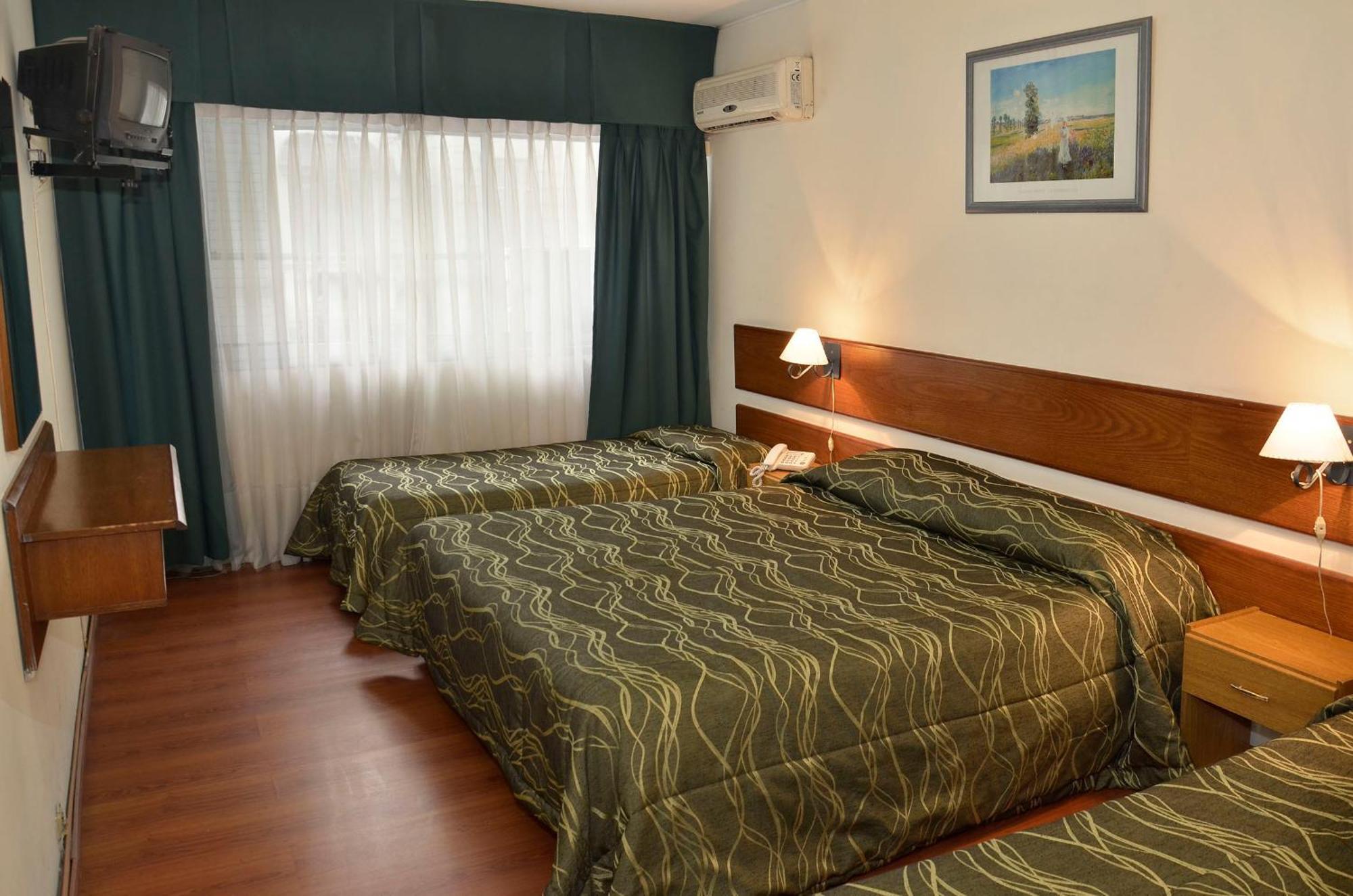 Hotel Hispano Montevideo Esterno foto