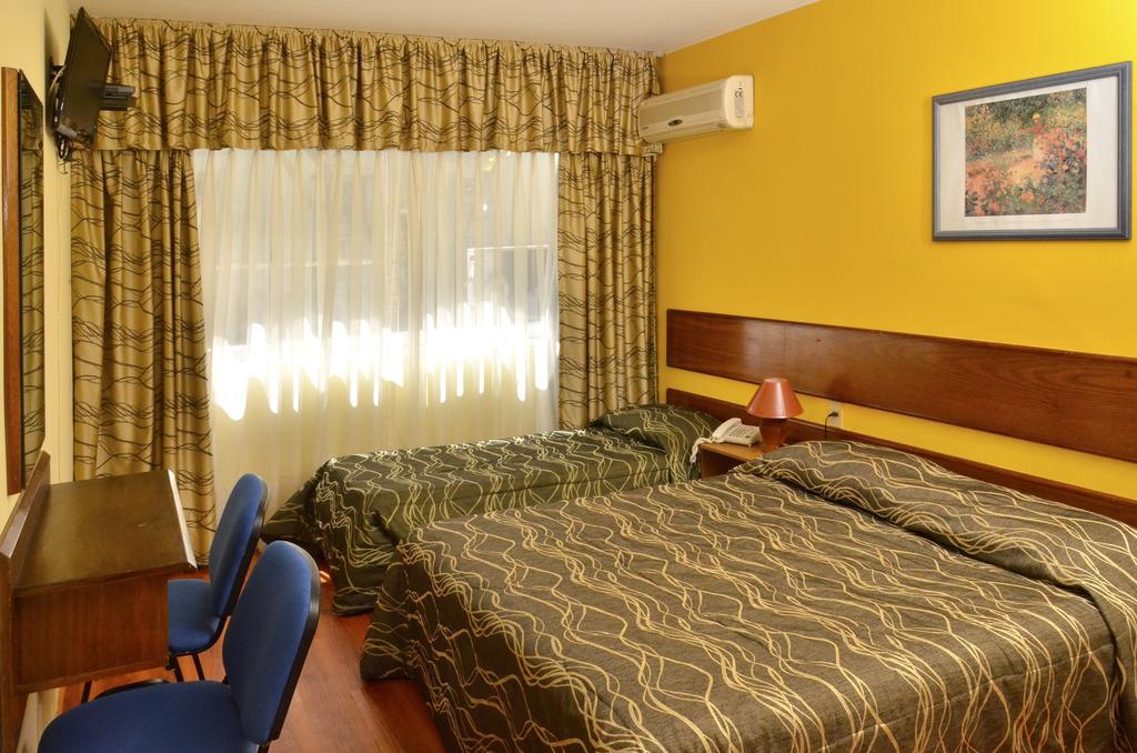 Hotel Hispano Montevideo Esterno foto