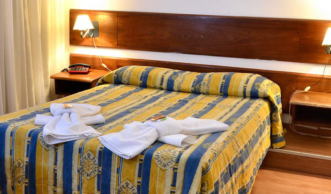 Hotel Hispano Montevideo Esterno foto
